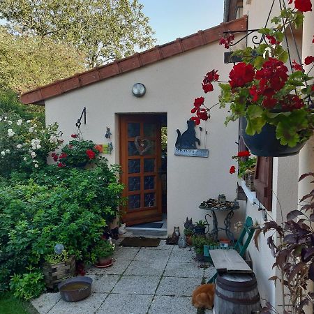Les Alouettes B&B Hardecourt-aux-Bois Bagian luar foto