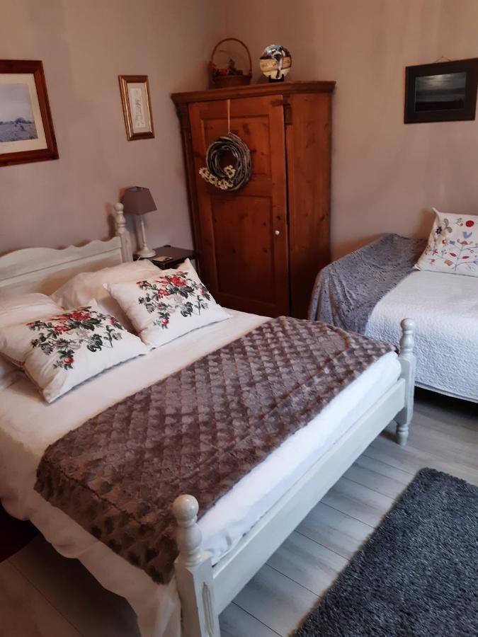 Les Alouettes B&B Hardecourt-aux-Bois Bagian luar foto